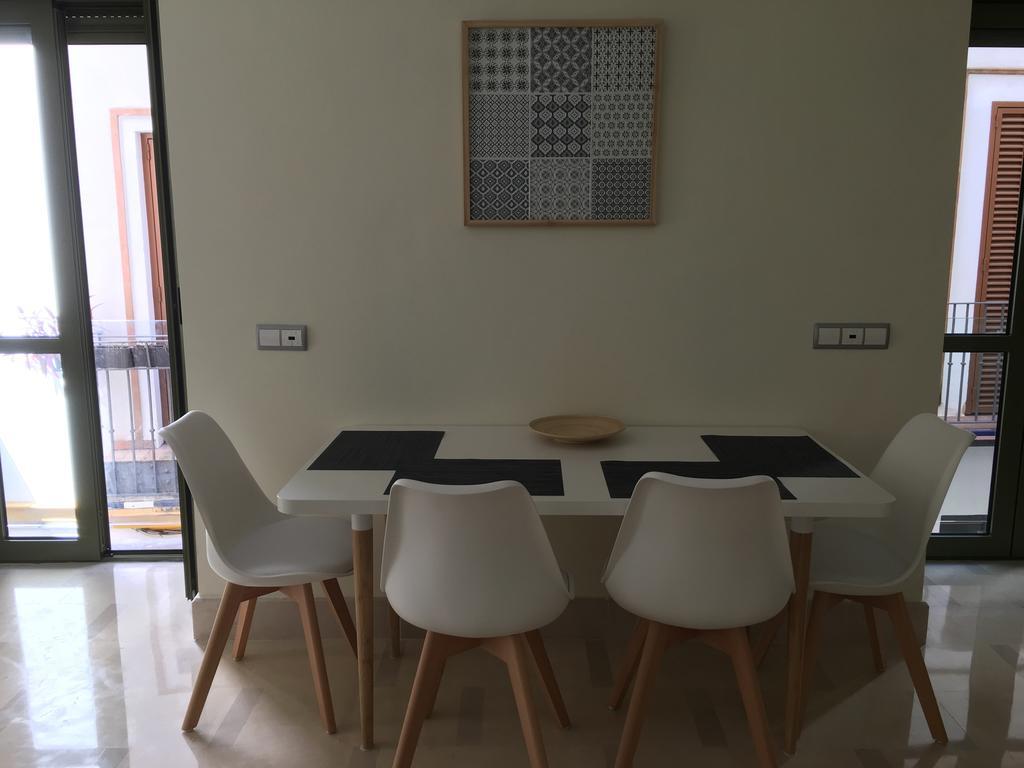 1E Azofaifo St Apartment Sevilla Exteriör bild