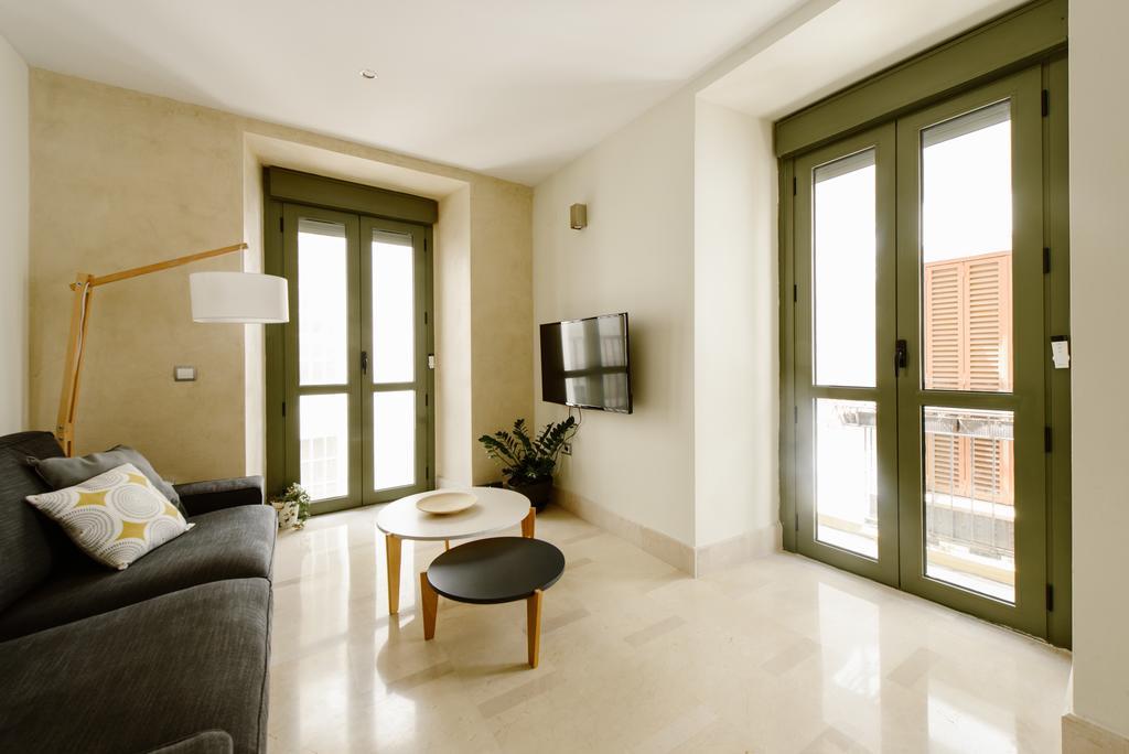 1E Azofaifo St Apartment Sevilla Exteriör bild